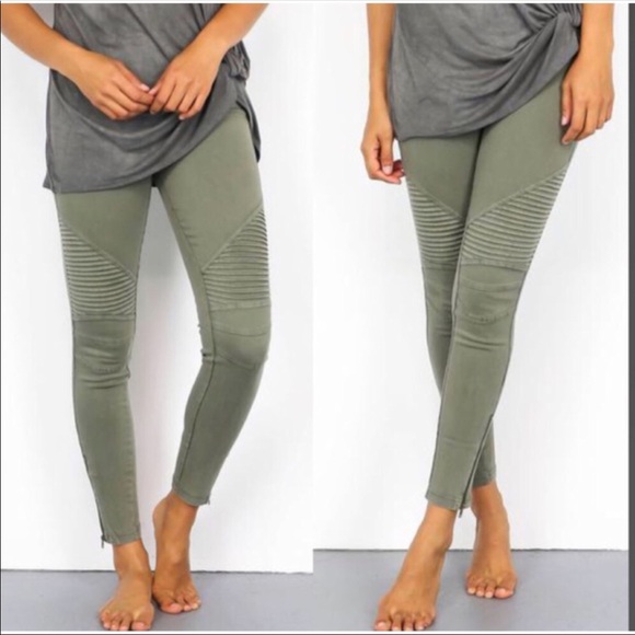 Pants - 1 left! 🎉 Comfortable Olive Green Moto Pants.